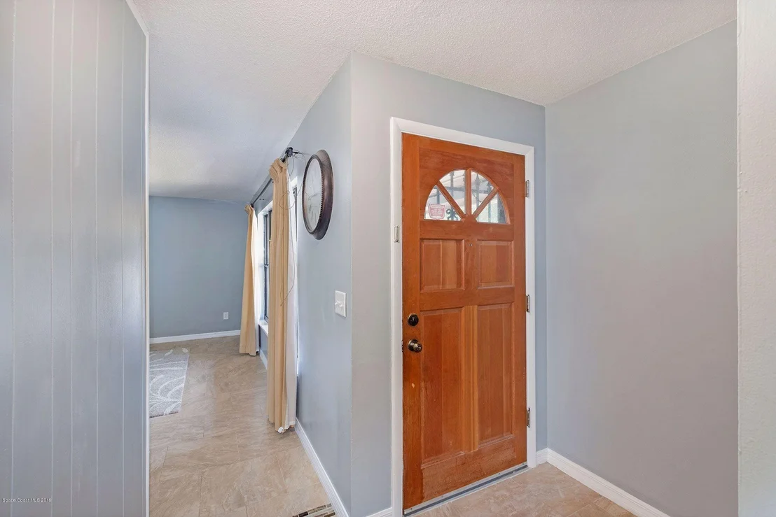 Photo of 1691 Fenway Circle
