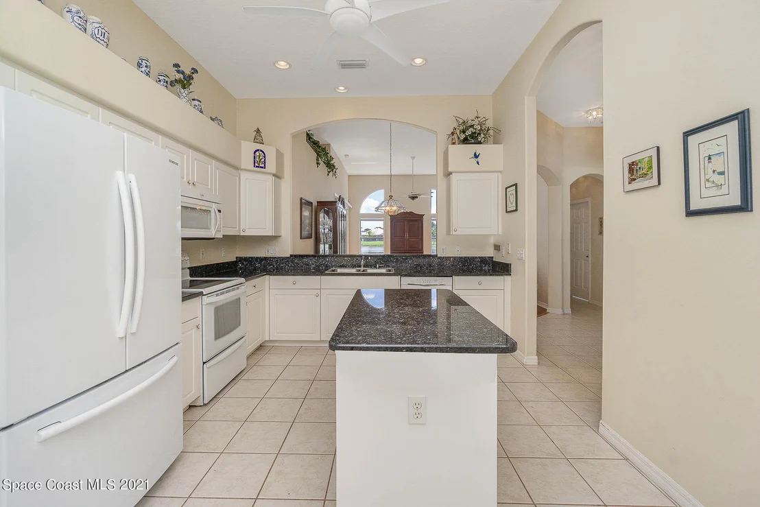 Photo of 1575 Ficus Point Drive