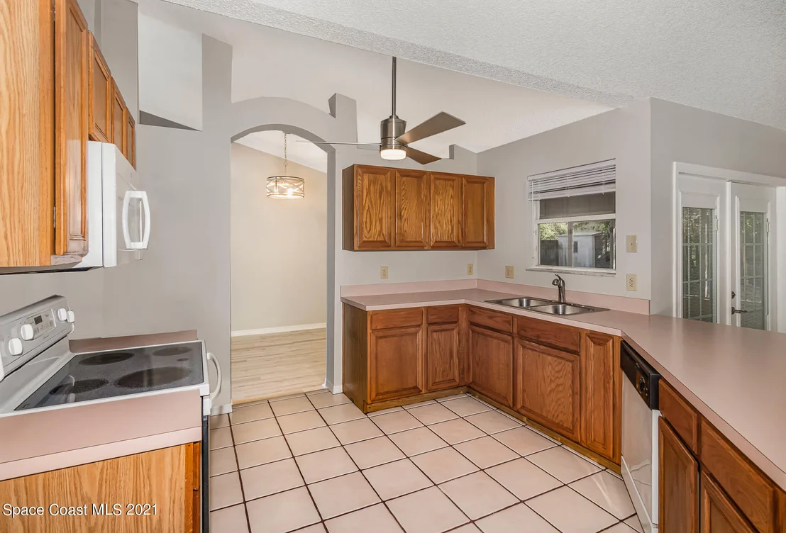 Photo of 817 Emerald Way