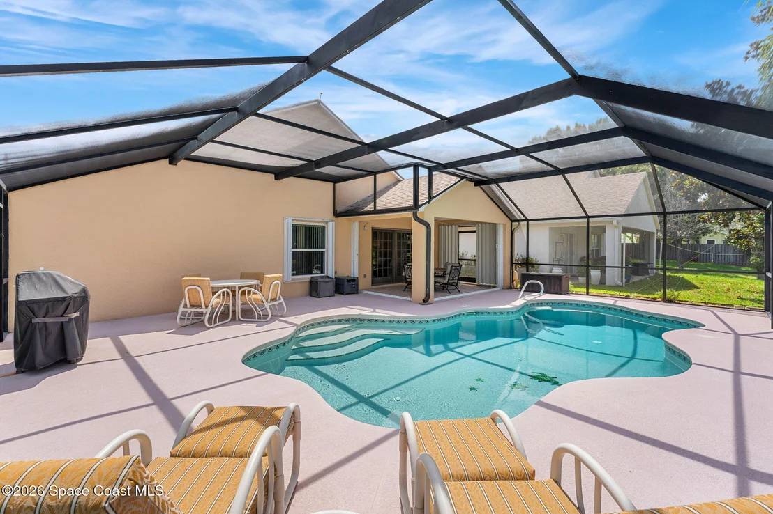 Photo of 992 Shaw Circle