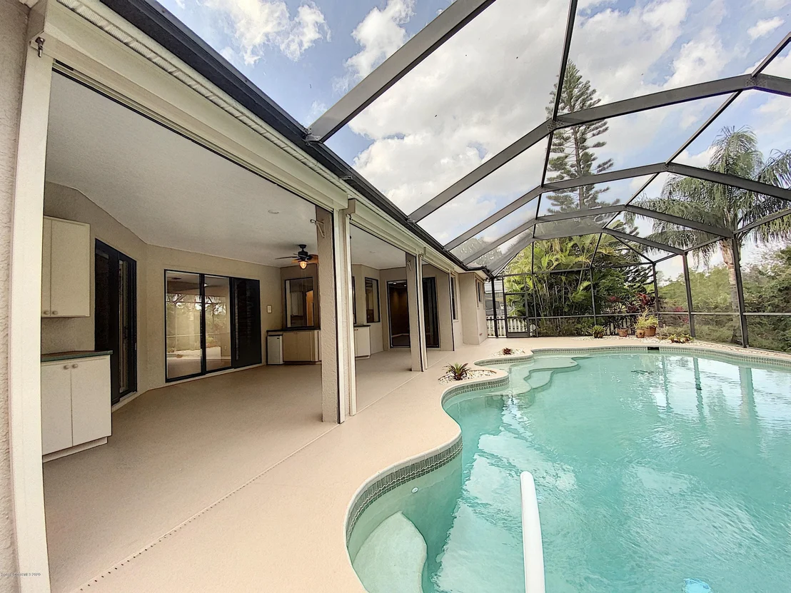 Photo of 6019 Newbury Circle