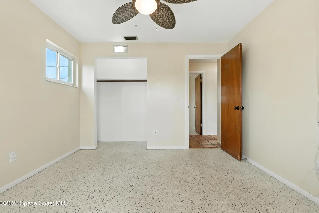 Photo of 582 Croton Road