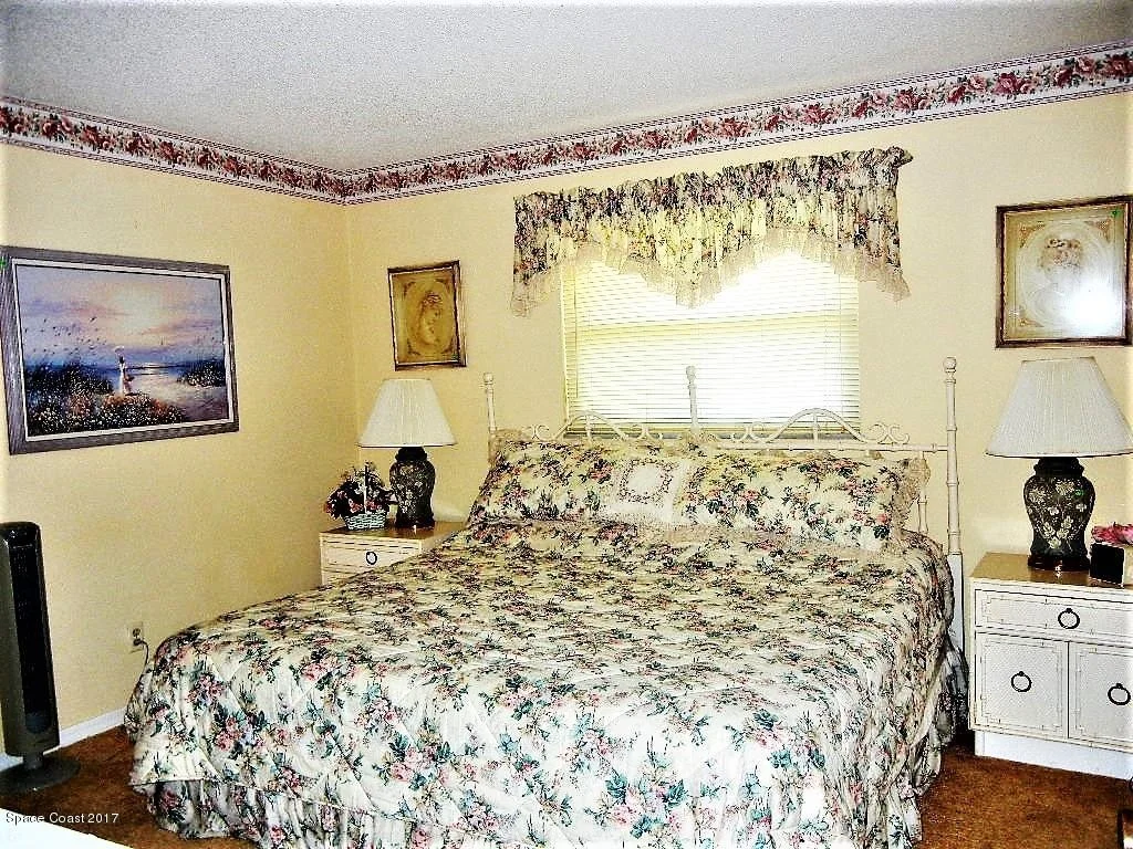 Photo of 1907 Cedar Lane