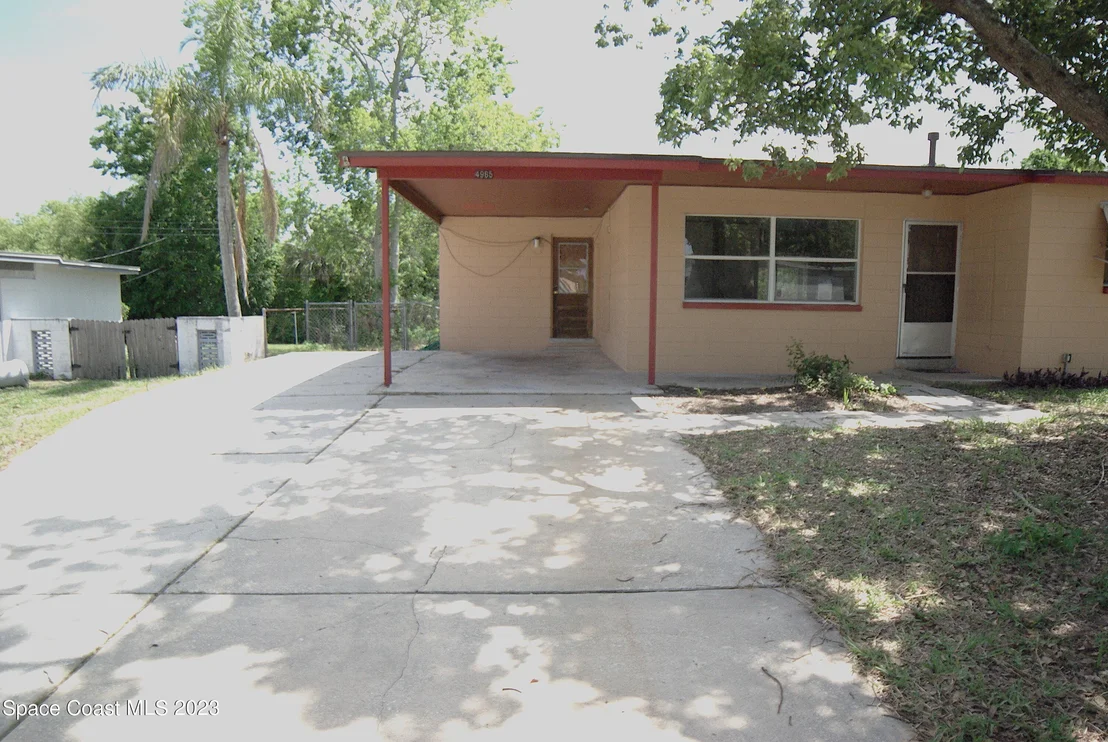 Photo of 4965 Cocoanut Drive