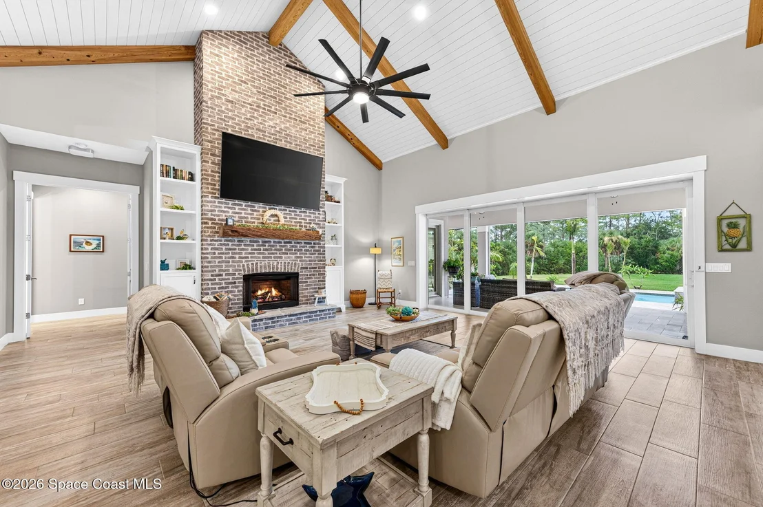 Photo of 3865 Reynolds Road