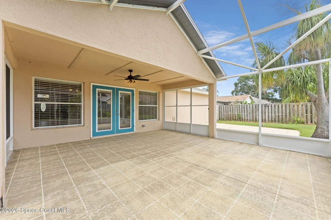 Photo of 970 Kingfisher Way