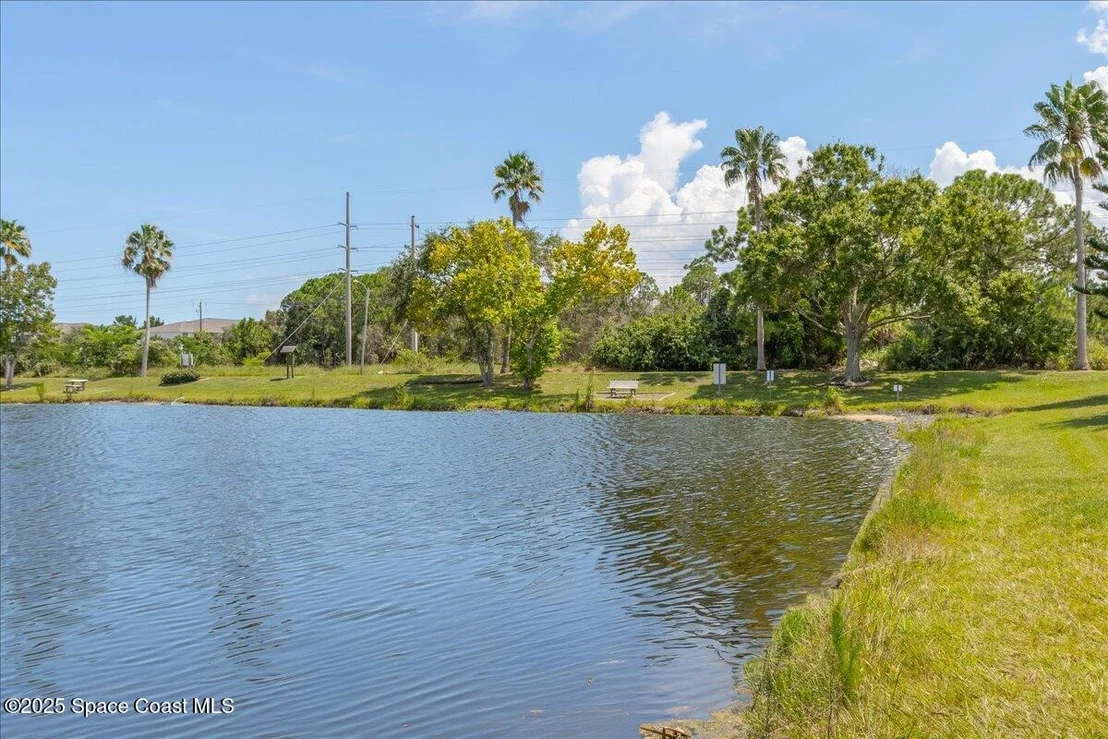 Photo of 4351 Silver Lake Drive