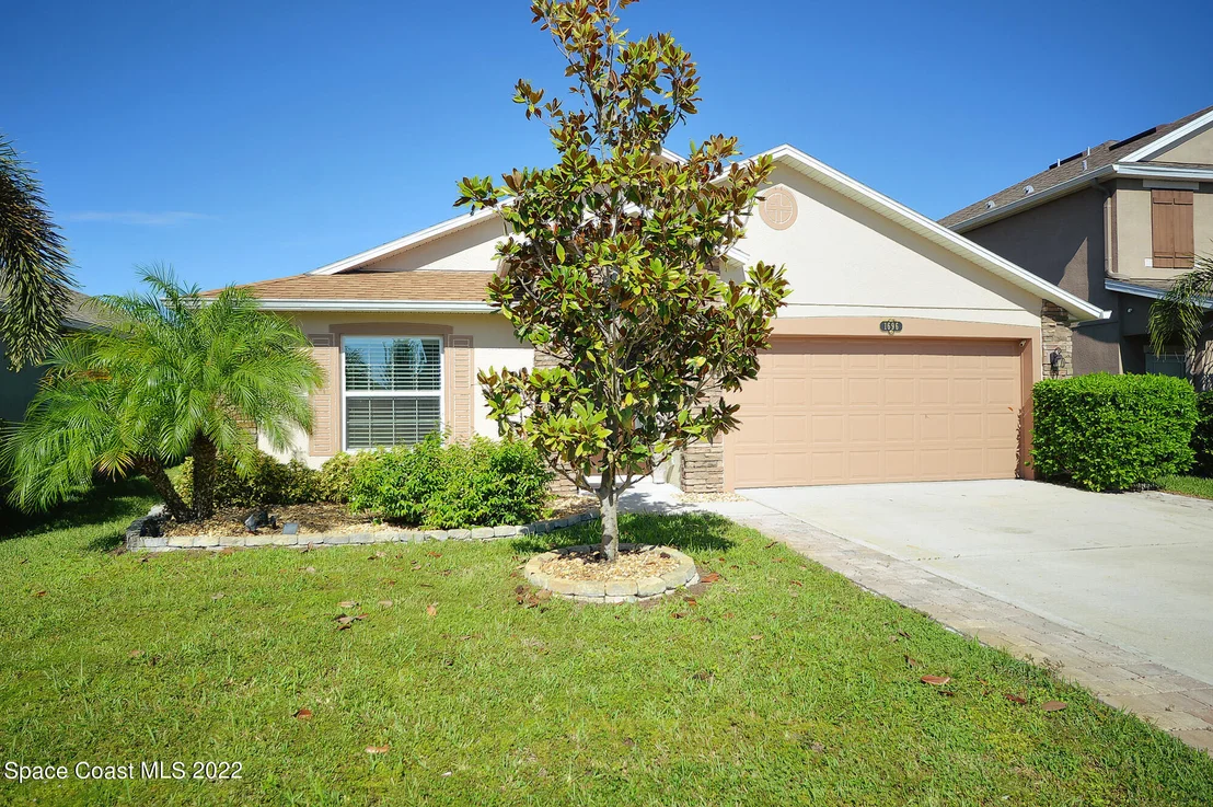 Photo of 1696 Litchfield Drive