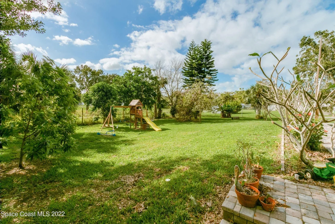 Photo of 1597 Mulberry Lane