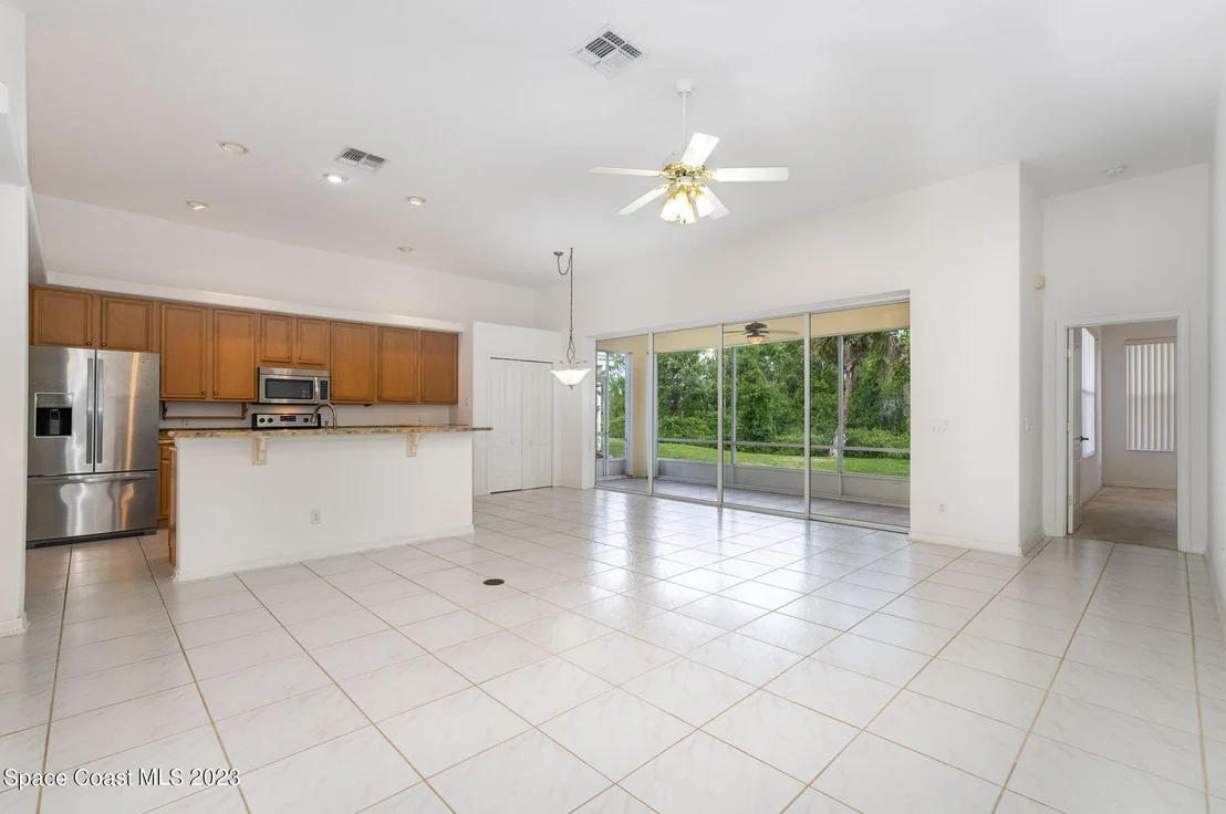 Photo of 928 Wimbledon Drive