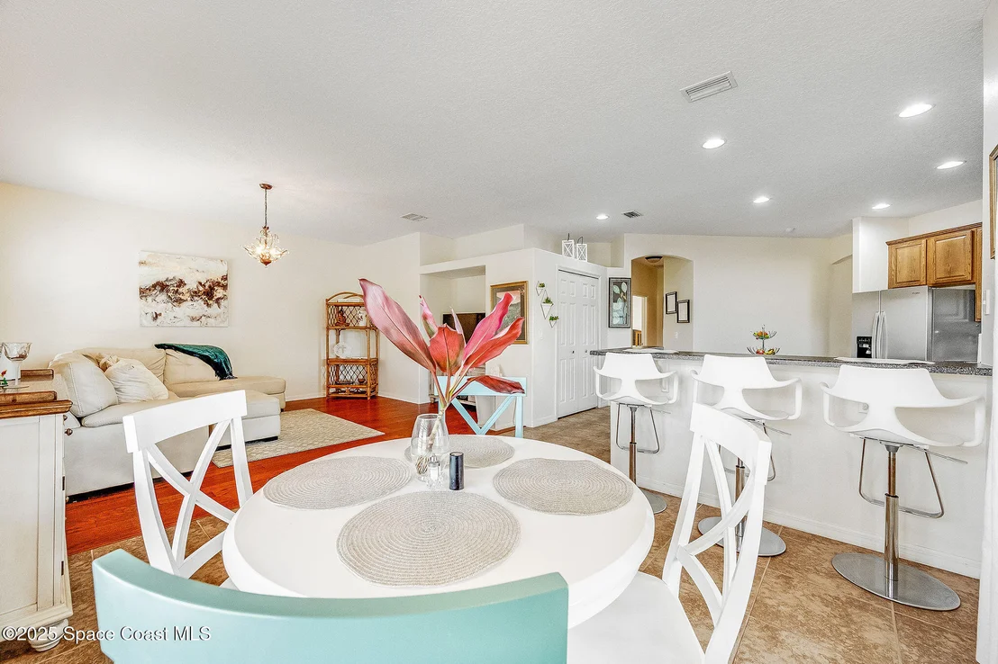 Photo of 1137 Morgan Circle NE