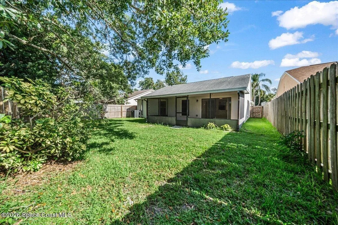 Photo of 1839 Clover Circle