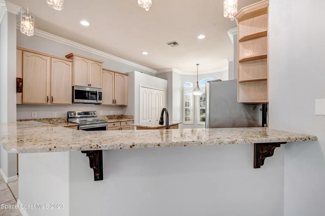Photo of 1421 Whitman Drive