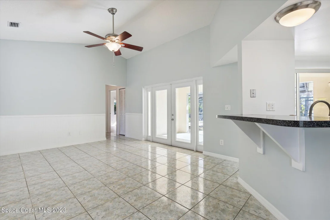 Photo of 1201 Harbor Town Circle