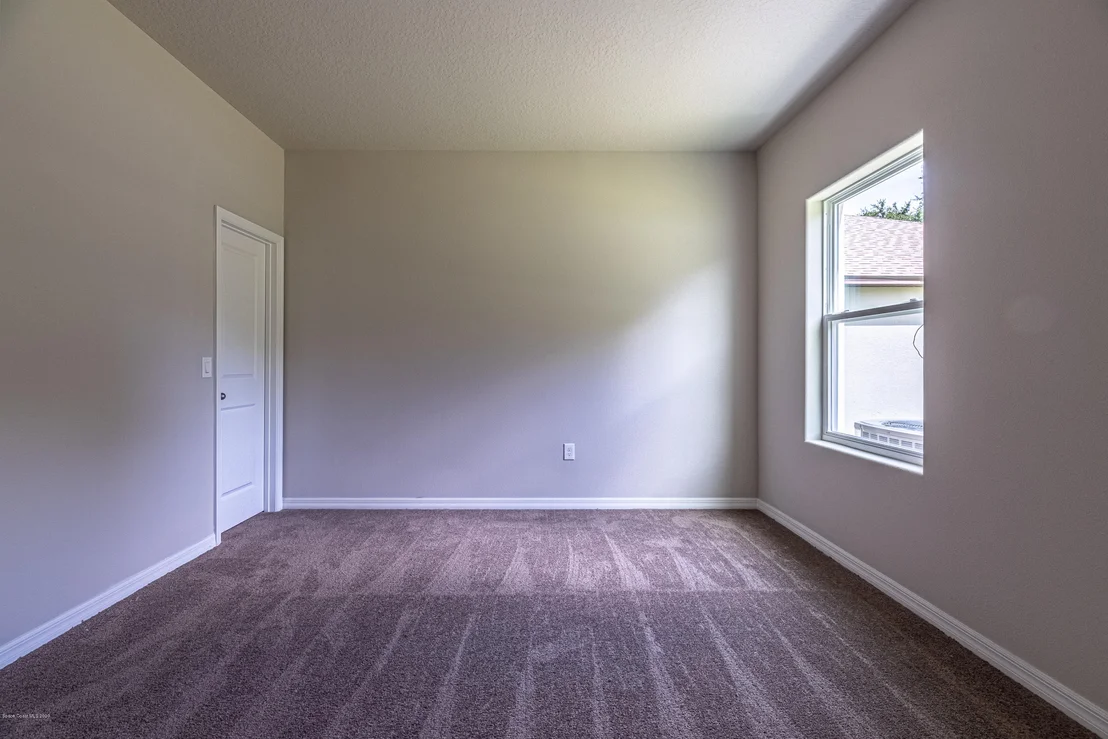 Photo of 544 Dryden Circle
