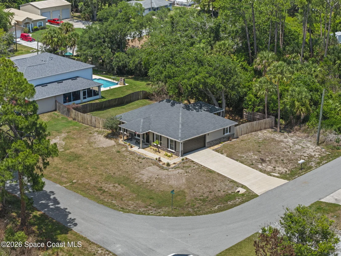 Photo of 6435 Wien Lane