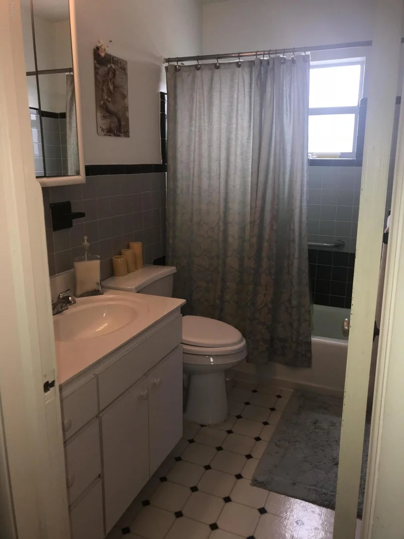Photo of 619 Camellia Drive