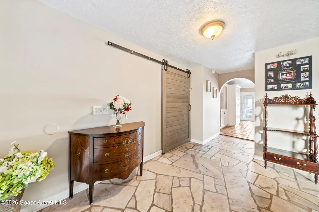 Photo of 2405 Brookside Drive