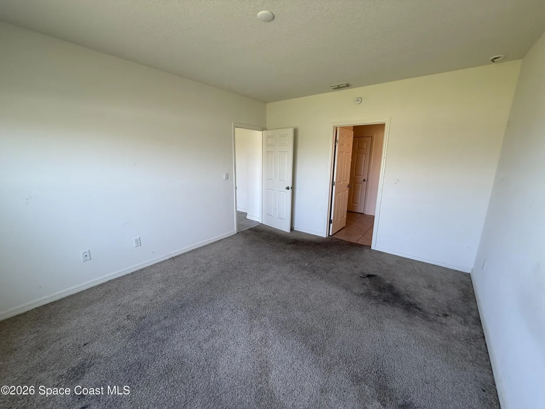 Photo of 1345 Valley View Avenue