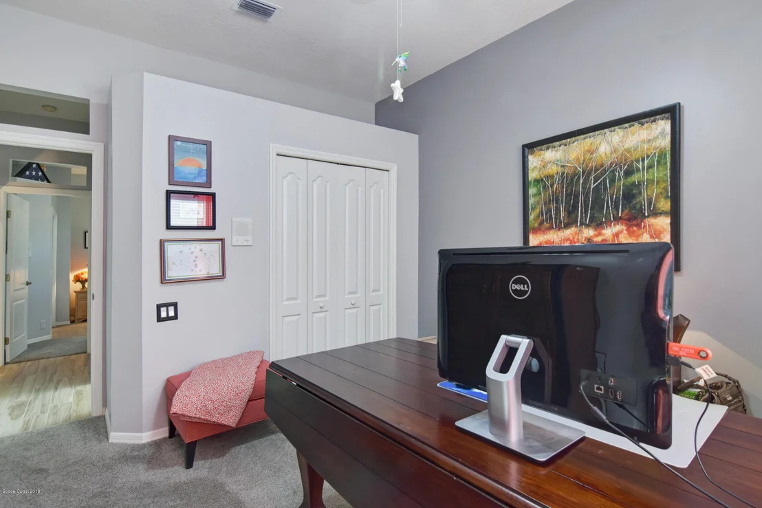 Photo of 979 Palm Brook Drive