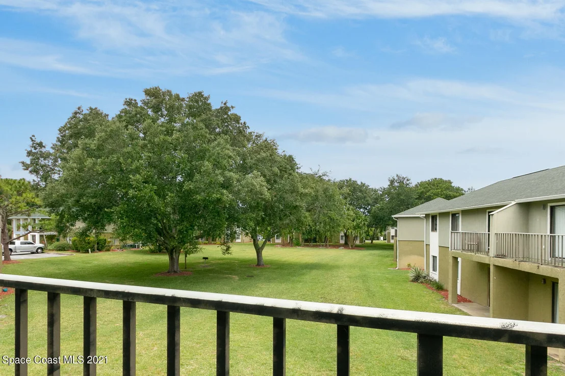 Photo of 2254 Flower Tree Circle