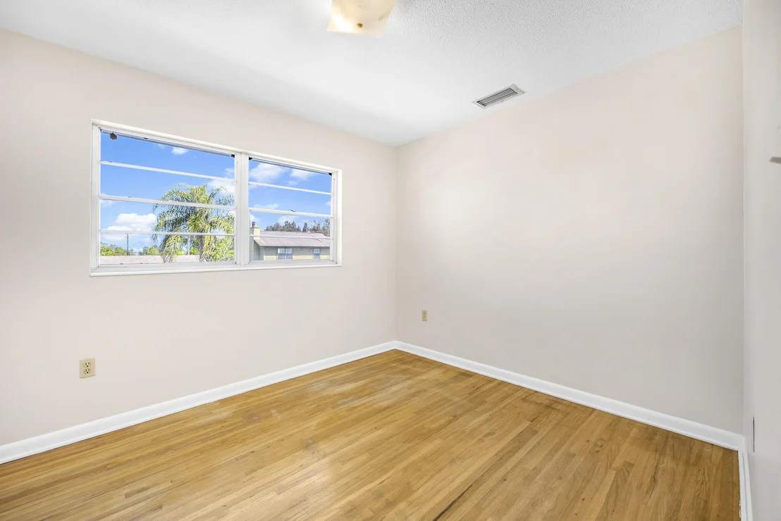 Photo of 455 Pine Boulevard