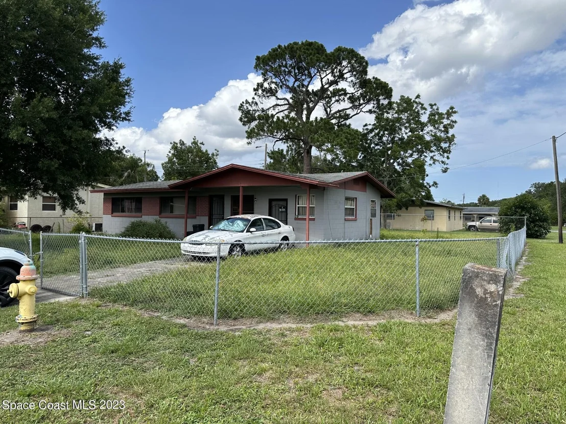 Photo of 522 Lincoln Road