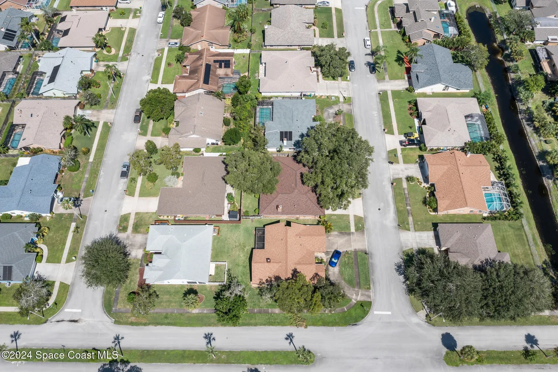Photo of 3520 Swallow Drive