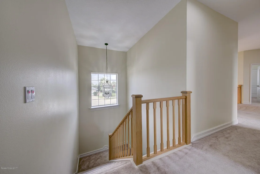 Photo of 1021 Stratford Place