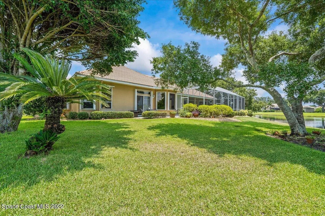 Photo of 302 Sandhurst Drive