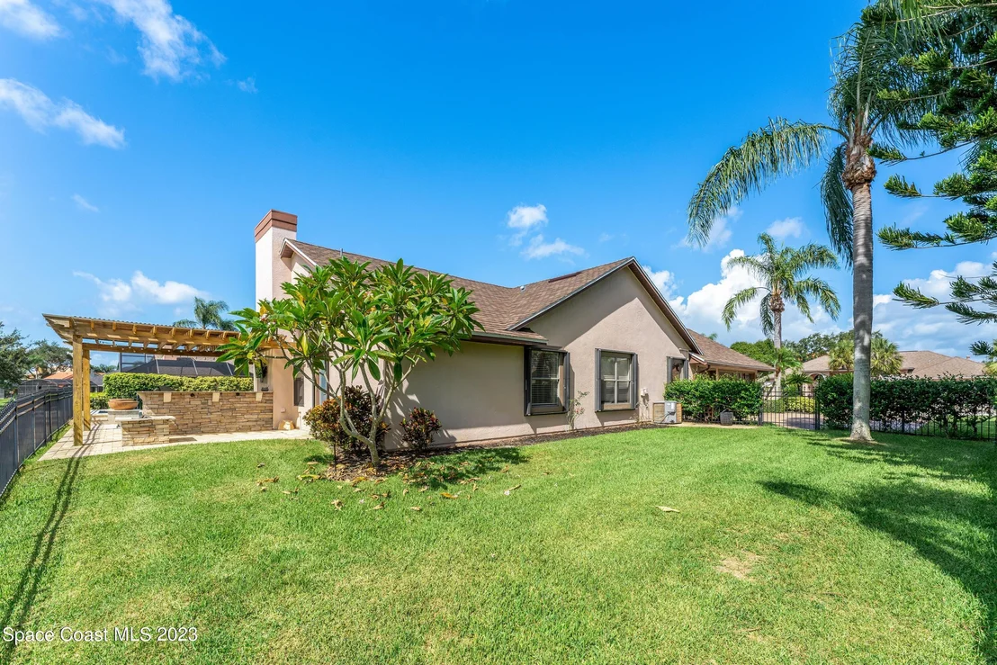 Photo of 673 Spring Lake Drive
