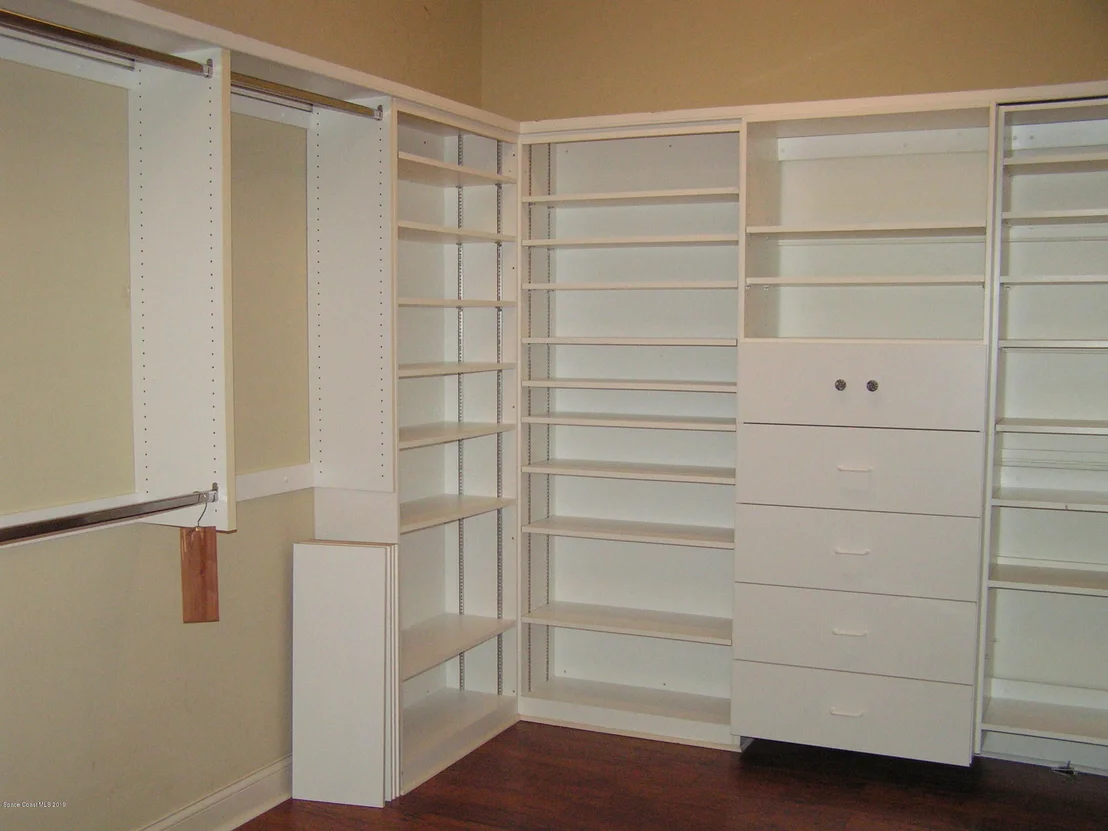 Photo of 1071 Stratford Place