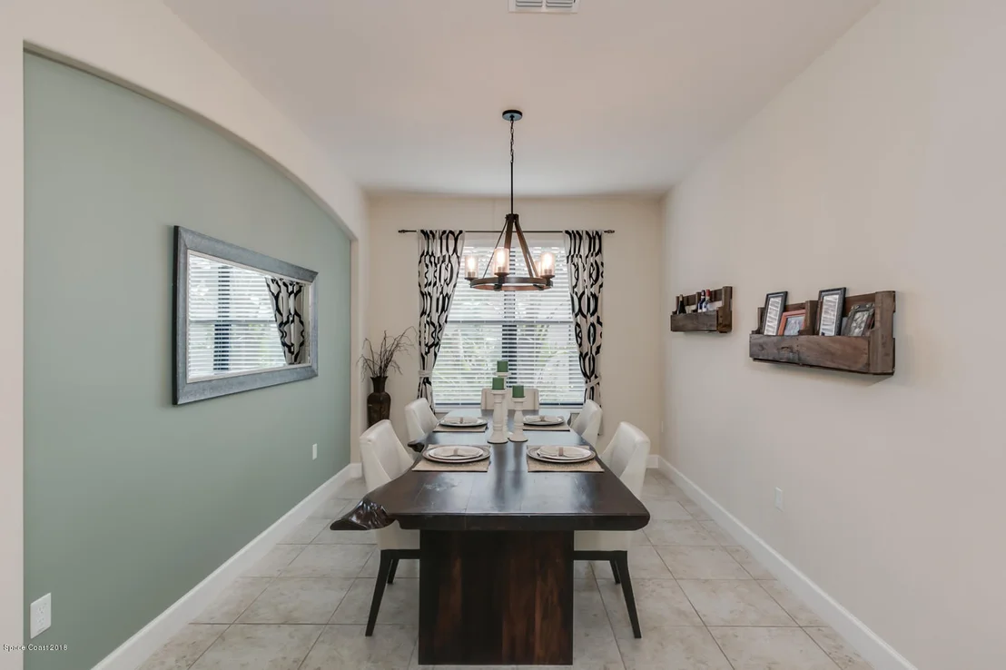 Photo of 384 Point Lobos Drive