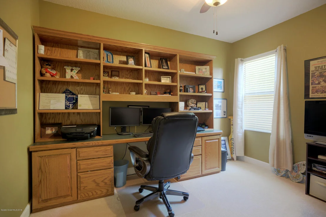 Photo of 1345 Talon Way