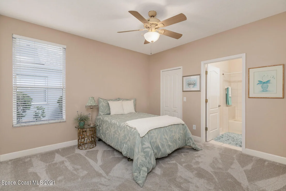 Photo of 1420 Cape Sable Drive