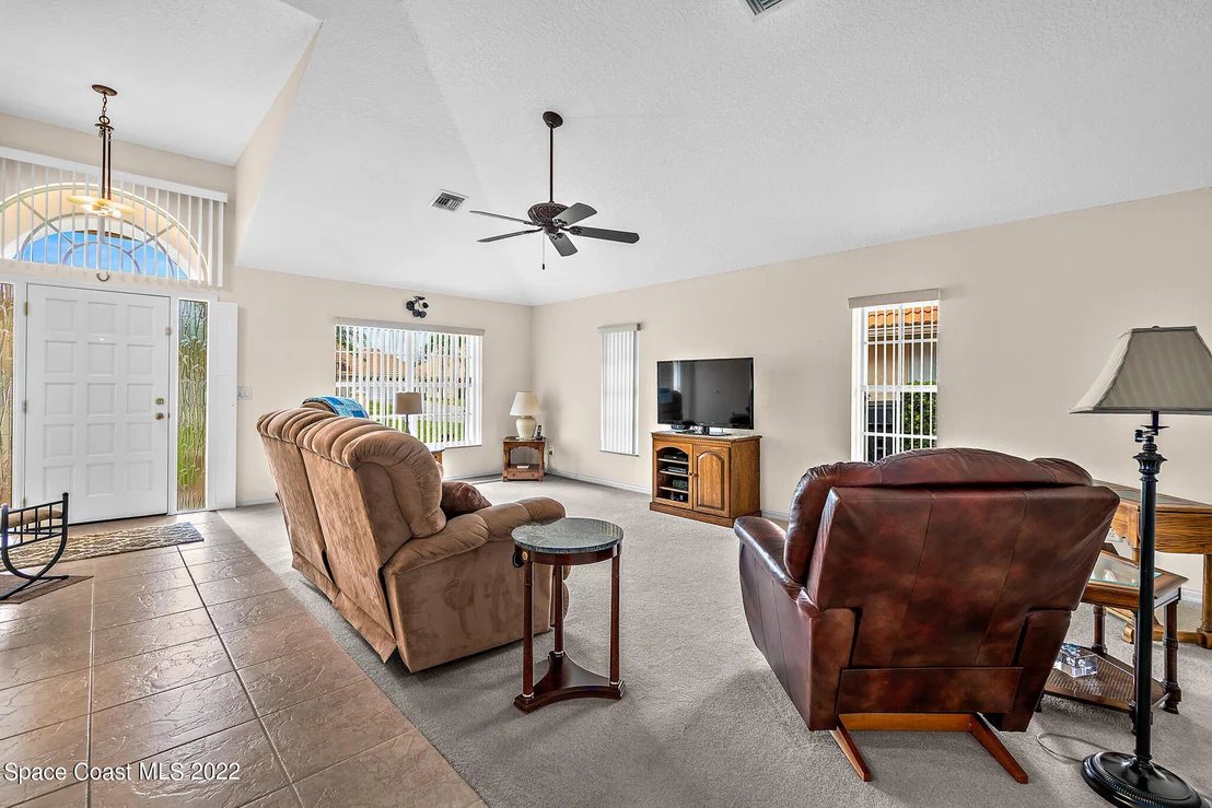Photo of 1855 James Circle