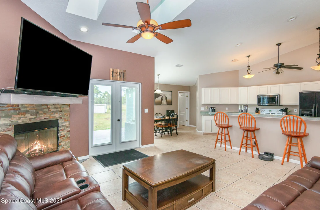 Photo of 3650 Ponderosa Road