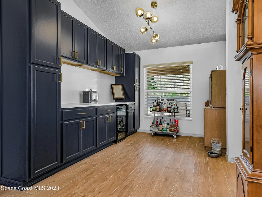 Photo of 969 Tamarind Circle