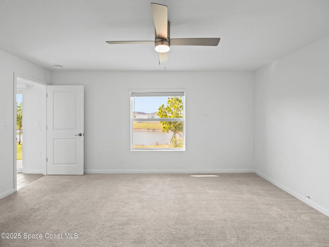 Photo of 1668 Colebrook Circle SW