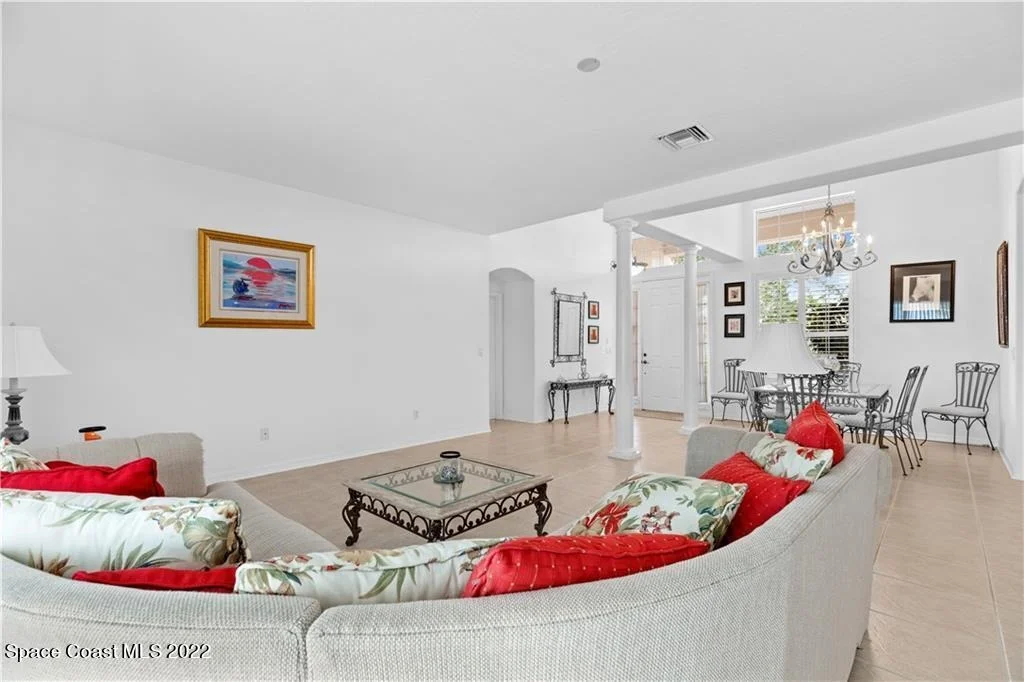 Photo of 303 Swallowtail Lane