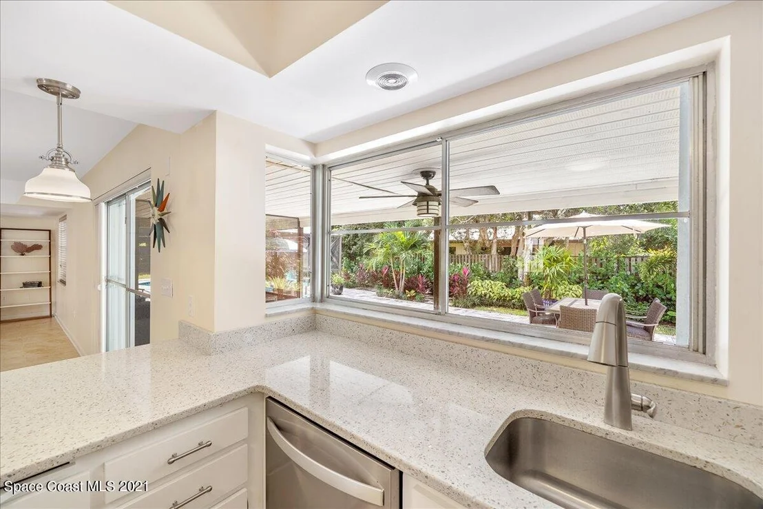 Photo of 585 Bahama Drive