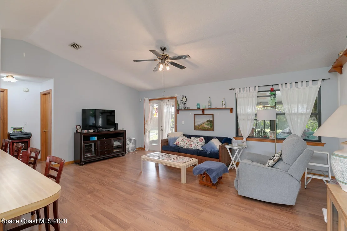 Photo of 4270 Ponds Drive