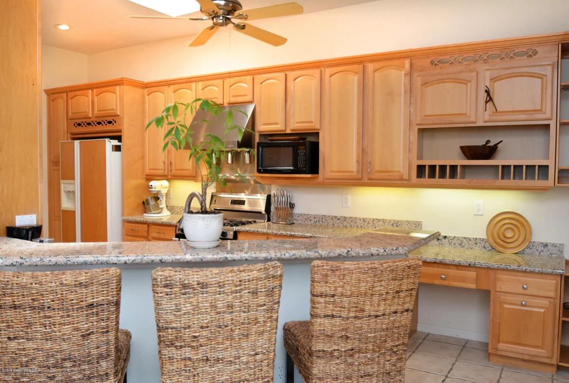 Photo of 865 Suntree Woods Drive