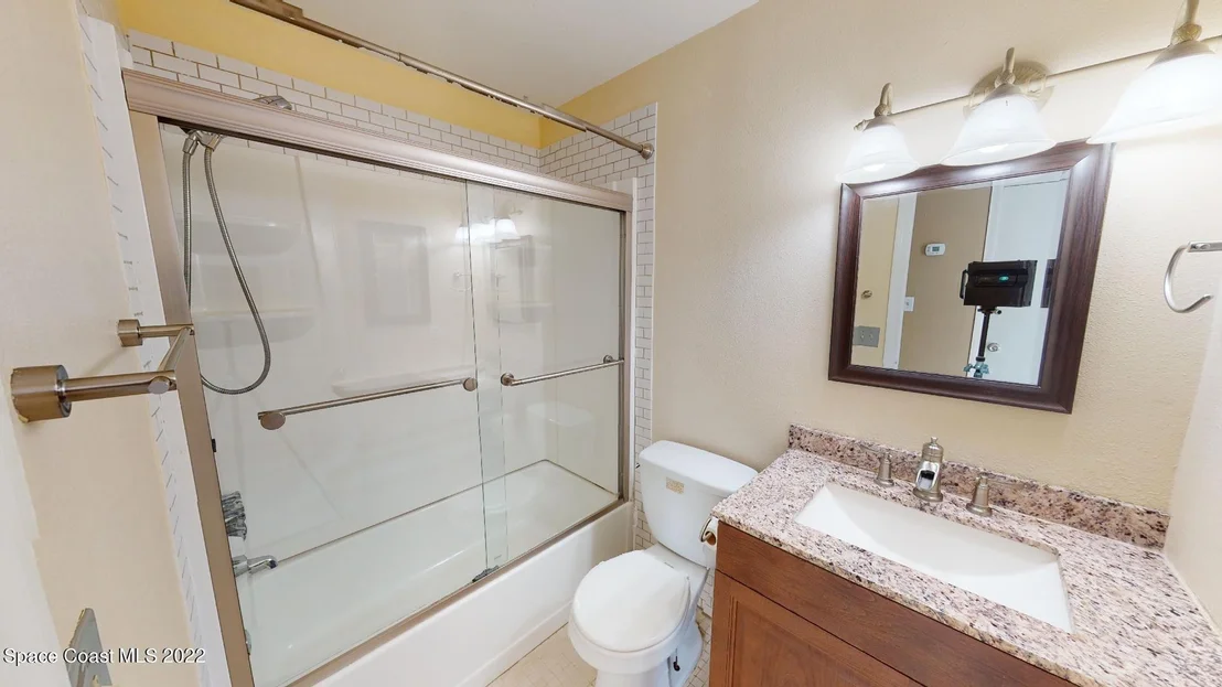 Photo of 272 E Haven Drive