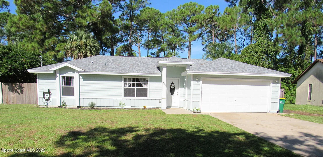 Photo of 5468 Carrick Road