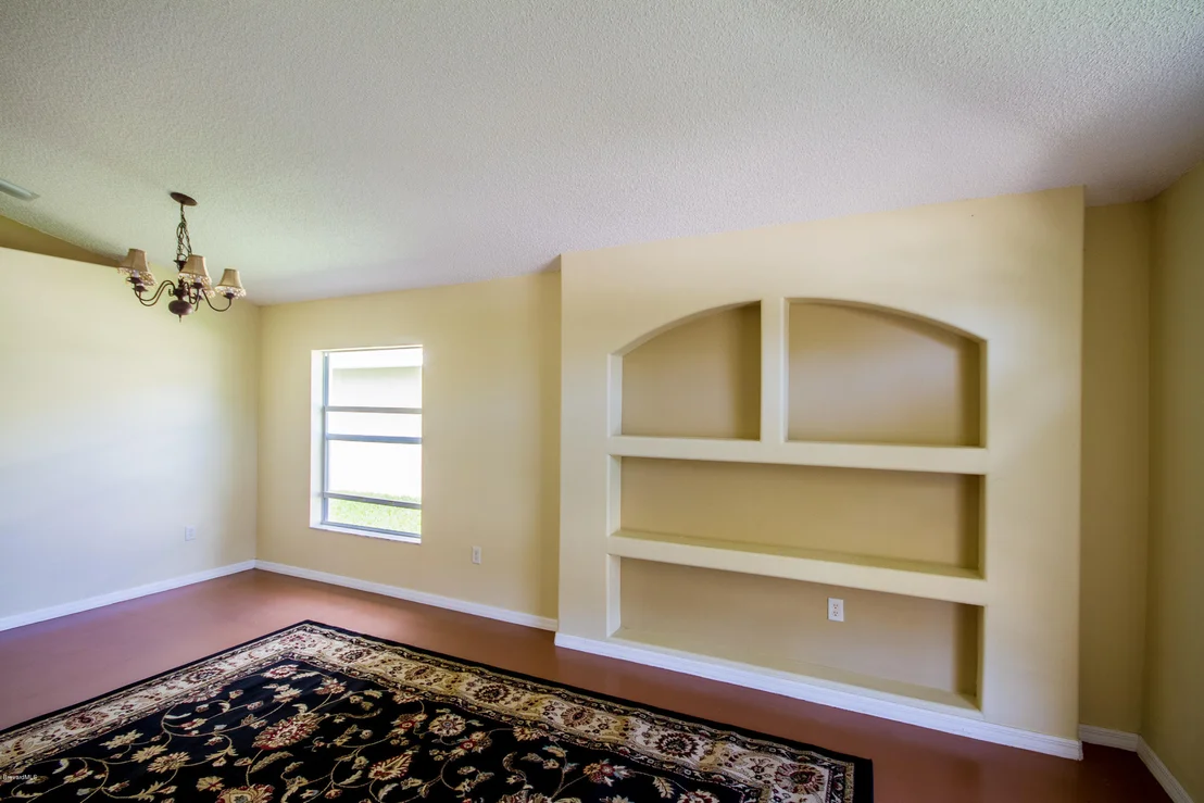 Photo of 605 Sedgewood Circle