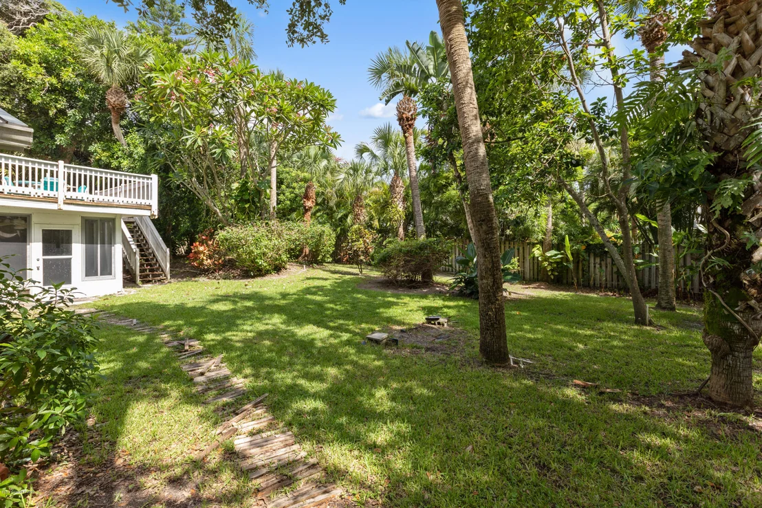 Photo of 106 Estrella Road
