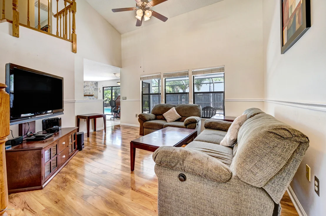 Photo of 1250 Walnut Grove Way