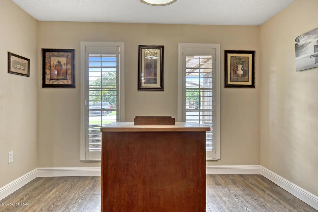Photo of 1004 Cedarbrook Court