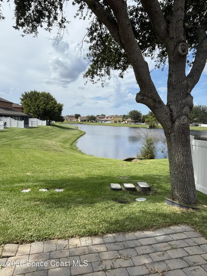 Photo of Unit 101 at 1075 Luminary Circle